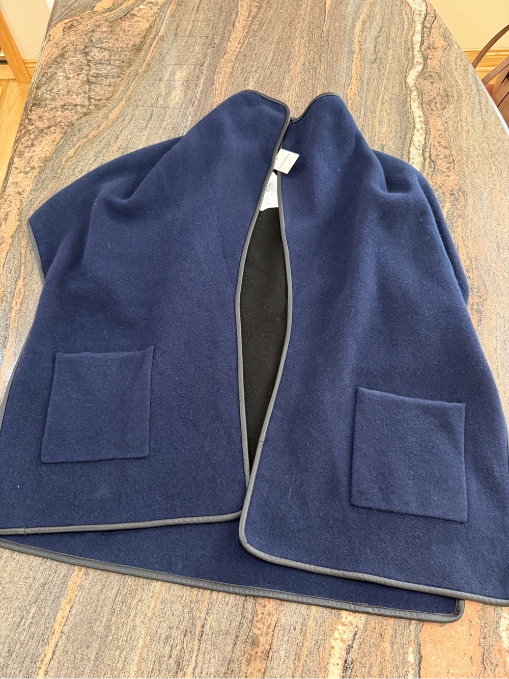 NWT The Cashmere Project /
Wrap Reversible Poncho ONE SIZE